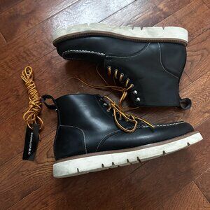 Banana Republic Haywood Boot